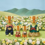 Epoch Sylvanian Families  Giraffe Family Figures For Dollhouse 5639 5054131056394