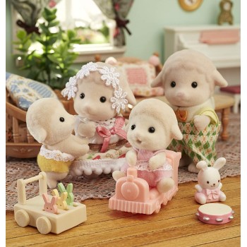 Epoch Sylvanian Families  Sheep Family - Dollhouse Playsets, Multicolor,4.8 X 3.6 5619 5054131056196
