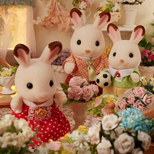 Epoch Sylvanian Families  Chocolate Rabbit Family - Dollhouse Playset, Multicolor 5655 5054131056554