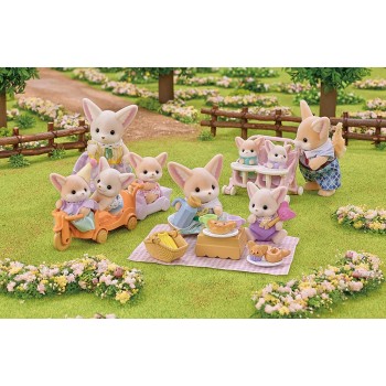 Epoch Sylvanian Families Sunny Picnic Se Σετ Πικνίκ Στη Λιακάδα - Αδερφή και Μωρό Αλεπουδάκι Φενεκ 5698 5054131056981