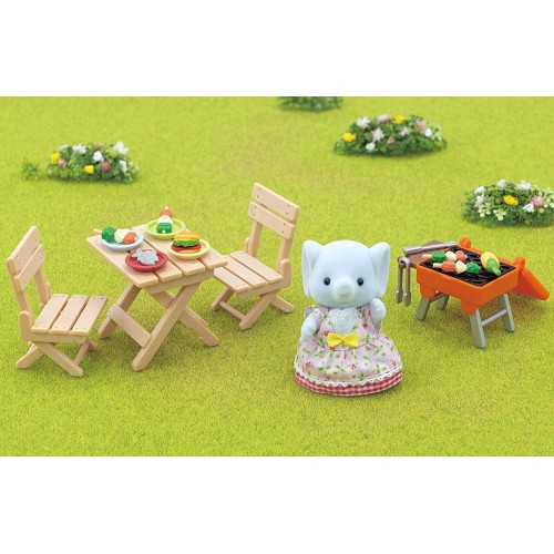 Epoch Sylvanian Families BBQ Picnic Set Elephant Girl Σετ Μπάρμπεκιου Κοριτσάκι Ελέφαντας 5640 5054131056400