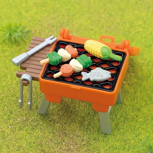 Epoch Sylvanian Families  Bbq Picnic Set Elephant Girl Dollhouse Playsets, Mu 5640 5054131056400