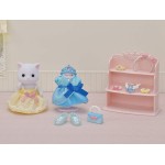 Epoch Sylvanian Families  Princess Dress Up Set - Dollhouse Playsets Multicolor 5645 5054131056455