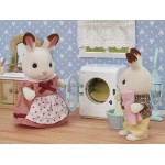 Epoch Sylvanian Families Laundry and Vacuum Cleaner - Σετ Πλυντηρίου Και Ηλεκτρικής Σκούπας 5445 5054131054451
