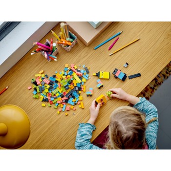 LEGO Classic Δημιουργική Διασκέδαση Σε Νέον Χρώματα 11027 5702017415116
