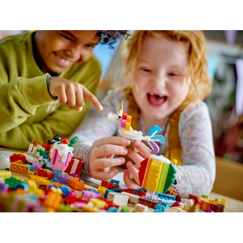 LEGO Classic Creative Party Box 11029 5702017415130