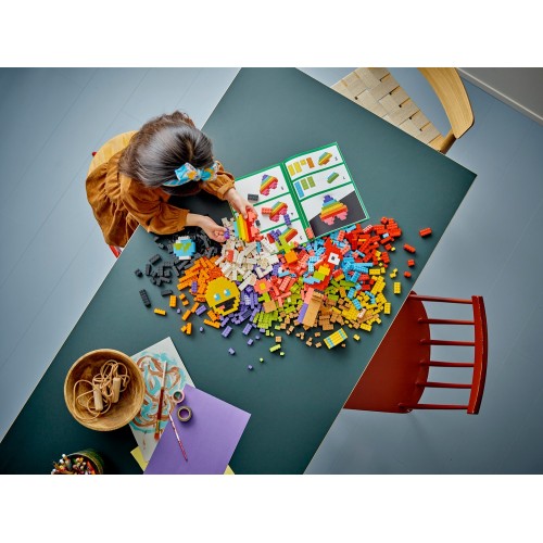 LEGO Classic Lots Of Bricks 11030 5702017415147