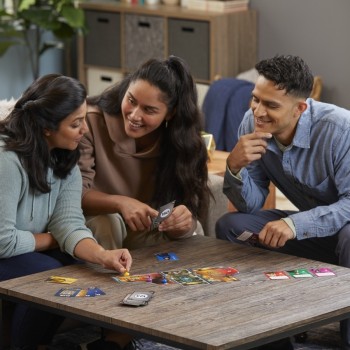 Hasbro Clue Escape Ληστεία Στο Μουσείο F6109 5010994149918