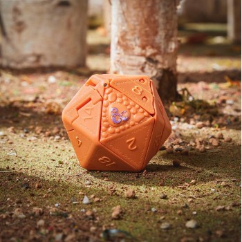 Hasbro Dungeons And Dragons Dicelings Beholder Collectible Dandd Monster Dice Converting Giant D20 Action Figures F5118 / F5213 