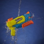 Hasbro Nerf Super Soaker Wave Spray F6397 5010996108913