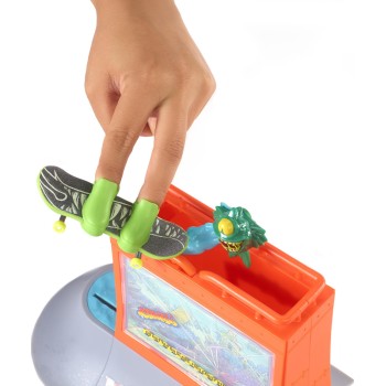 Mattel Hot Wheels Skate Aquarium Skatepark, Playset HGT91 / HGT93 194735057764