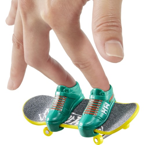 Mattel Hot Wheels Skate - Maximum Leeway Car Ferocious Foods Tony Hawk Fingerboard Set HGT71 / HGT78 194735057641