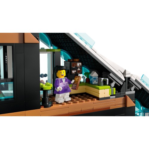 LEGO City Ski And Climbing Center 60366 5702017415666
