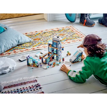 LEGO City Ski And Climbing Center 60366 5702017415666