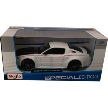 Maisto Ford Mustang Street Racer 2014 1 24 Άσπρο 31506 / 2 090159000488