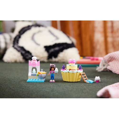 LEGO Gabby Dollhouse Bakey With Cakey Fun 10785 5702017424095