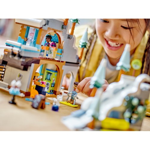 LEGO Friends Πλαγιά Για Σκι Και Καφέ Διακοπές 41756 5702017415383