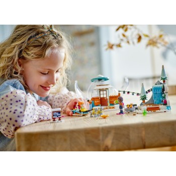 LEGO Friends Γιορτινή Περιπέτεια Στο Ιγκλού 41760 5702017463513