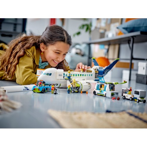 LEGO City Επιβατηγό Αεροπλάνο 60367 5702017416274