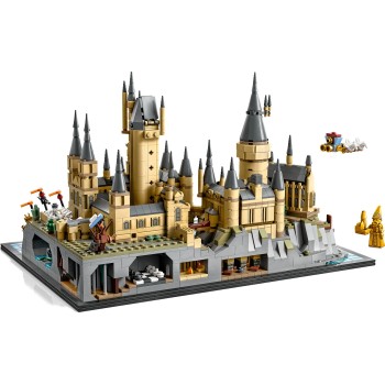 LEGO Harry Potter Hogwarts Castle And Grounds 76419 5702017413228