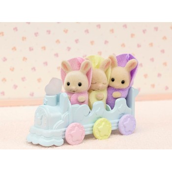 Epoch Sylvanian Families  Triplets Baby Bathtime Set - Dollhouse Playsets 5707 5054131057070