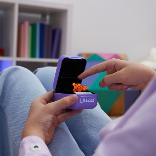 Spin Master Bitzee: Digital Interactive Pet 6067790 092152 778988491089