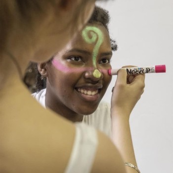 CARIOCA Mask Up Metallic Set, Face Makeup Kit, Makeup Set For Girls And Boys, Water-Based Skin Makeup Stick 43155 8003511431556