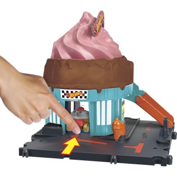 Mattel Hot Wheels City Ice Cream Shop HDR24 / HTN77 194735195077