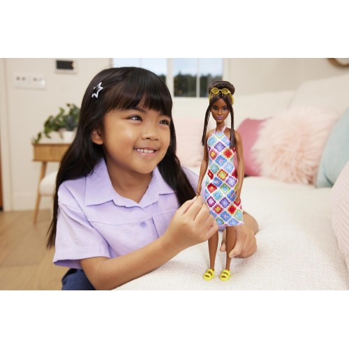 Mattel Barbie Fashionistas Doll 210 Brown Hair In Bun Fashionista - Diamond Crochet FBR37 / HJT07 194735094035