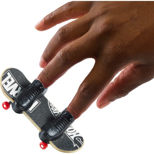 Mattel Hot Wheels Skate K Shoes Hw Pv Board 2 Shoe HGT46 / HNG25 194735139996