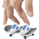 Mattel Hot Wheels Skate, Παπούτσια Και Αυτοκινητάκι HW Skates Board With Nitro Tailgater  Tony Hawk HGT71 / HGT77 194735057658