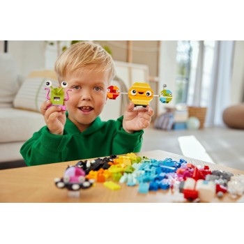 LEGO classic δημιουργικοί πλανήτες 11037 5702017583037