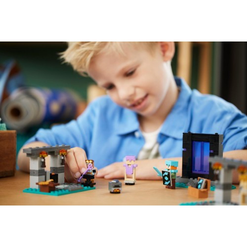 LEGO Minecraft the armory 21252 5702017583280