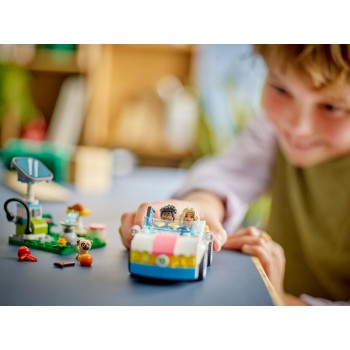 LEGO Friends electric car and charger 42609 5702017589305