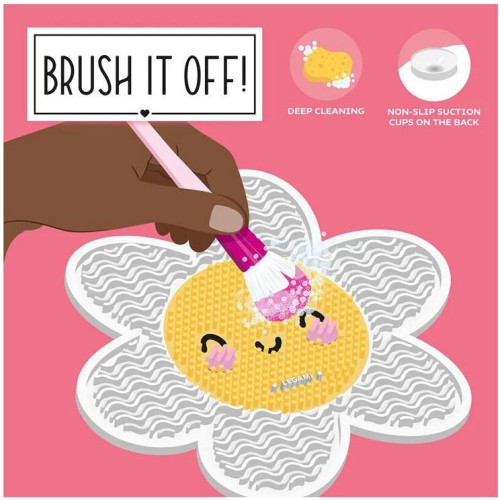 Legami Brush It Off!- Make Up Brush Cleaning Pad - Daisy PAD0003 8052694002732