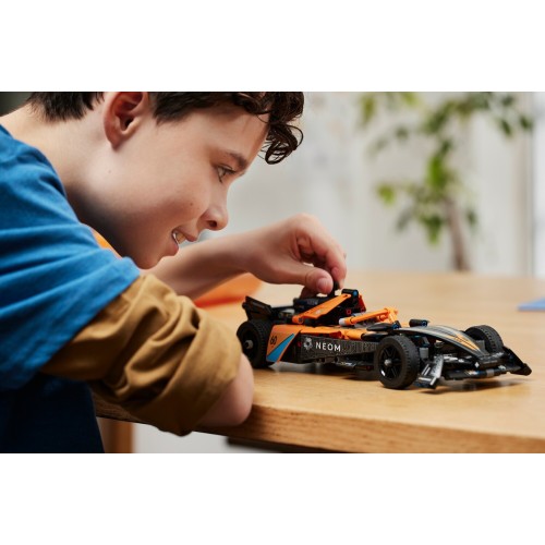 LEGO Technic neom mclaren formula e race car 42169 5702017583549