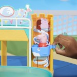 Hasbro Λαμπάδα Peppa Pig Waterpark Playset F6295 