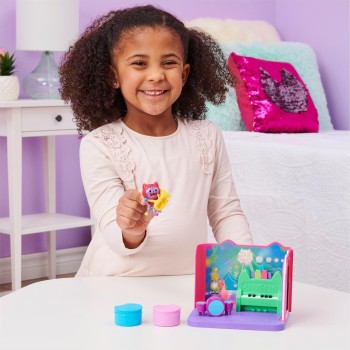 Spin Master Gabbys Dollhouse, Groovy Music Room With Daniel James Catnip Figure, 2 Acce 092140 778988349502
