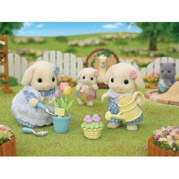 Epoch sylvanian families -  blossom gardening set -flora rabbit sister and brothe 5736 5054131057360