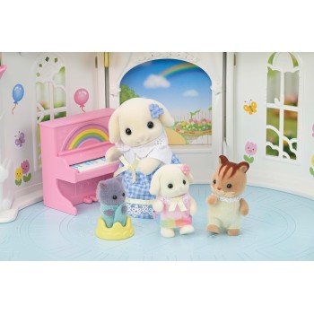 Epoch Sylvanian Families Βρεφονηπιακός Σταθμός Ηλιόλουστο Κάστρο 5743 5054131057438