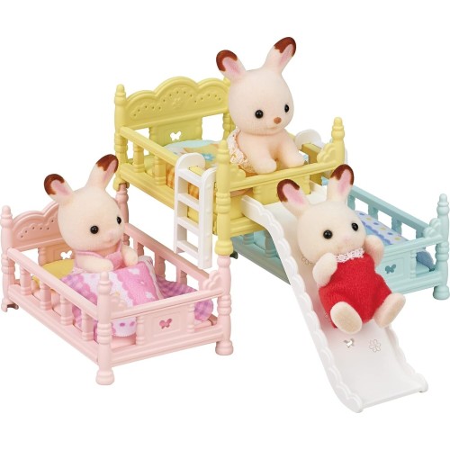 Epoch Sylvanian Families Τρεις Κουκέτες - Σετ Παιχνιδιού Κουκλόσπιτων 5741 5054131057414