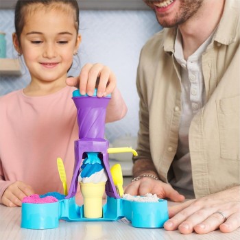 Spin Master Kinetic Sand, Soft Serve Station Με 396G Χρωματιστό Παγωτατζίδικο 6068385 778988501719