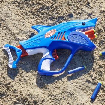 Hasbro nerf junior sharkfire easy play dart blaster F8645 5010996211415