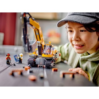 LEGO City yellow construction excavator 60420 5702017586939