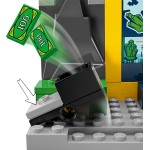 LEGO DC The Batman Batman the batcave with , batgirl and joker 76272 5702017590233