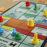 Hasbro Monopoly Knockout Οικογενειακό Επιτραπέζιο Παιχνίδι F8995 5010996218476