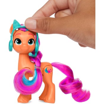 Hasbro My Little Pony : Tell Your Tale Rolling Scooter Sunny Starscout Toy F8725 / F8737 5010996204158