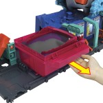 Mattel Hot Wheels City Ultra Shark Car Wash, Playset HTN82 194735195091