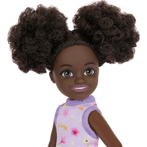 Mattel Barbie Chelsea & Φιλες Chelsea Doll Chelsea Κούκλα Μωβ Φόρεμα Με Λουλούδια DWJ33 / HXM96 194735234554