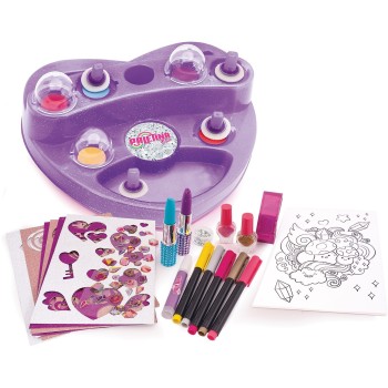 As company Palette Glam Heart-shaped Painting set for 3+ Years 1023-56359 5203068563592